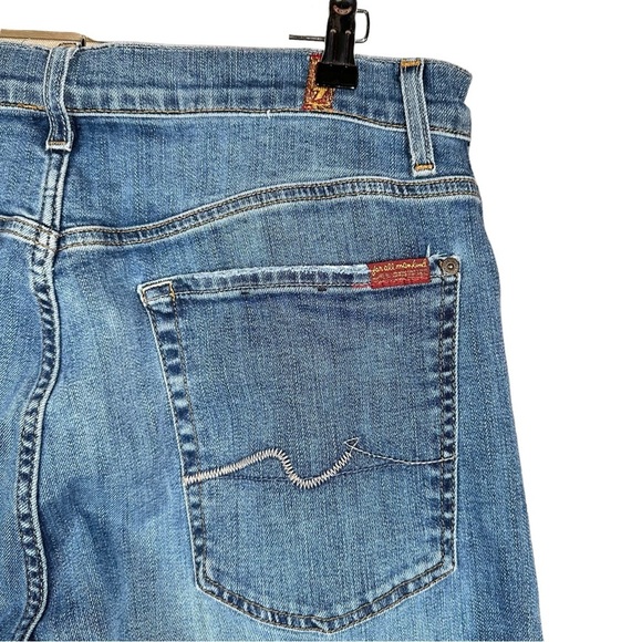 7 FOR ALL MANKIND Austyn Relaxed Straight Leg Jeans - Picture 6 of 9